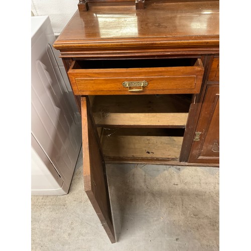 395 - EDWARDIAN RED WALNUT MIRROR BACKED SIDEBOARD A/F W47