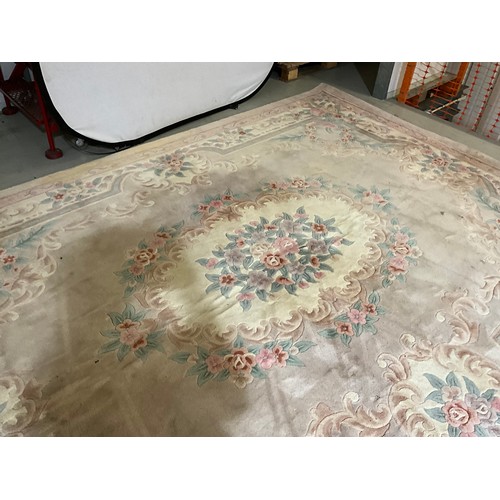 320 - LARGE VINTAGE PATTERNED CARPET 102 