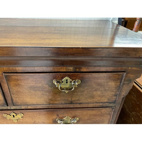 405 - ANTIQUE MAHOGANY CHEST OF DRAWERS WITH BRACKET FEET TWO SHORT OVER THREE LONG W38