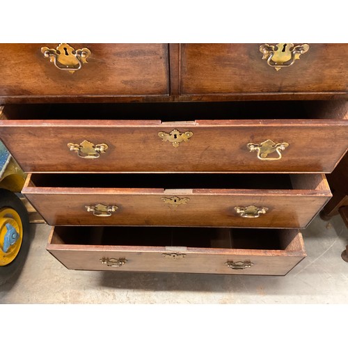 405 - ANTIQUE MAHOGANY CHEST OF DRAWERS WITH BRACKET FEET TWO SHORT OVER THREE LONG W38