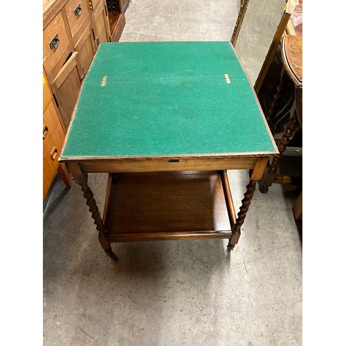 456 - VINTAGE OAK BARLEY TWIST TEA TROLLEY AND CARD TABLE  W25