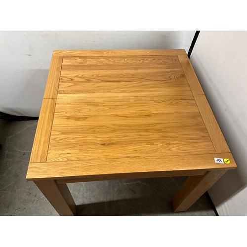 455 - MODERN OAK EXTENDING DINING TABLE 35