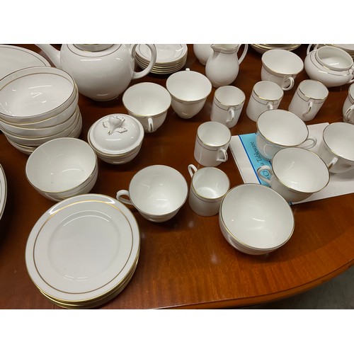 240 - VERY LARGE ROYAL WORCESTER DINNER AND TEA SERVICE CONTESSA PATTERN INCLUDES SERVING DISHES PLATES ET... 