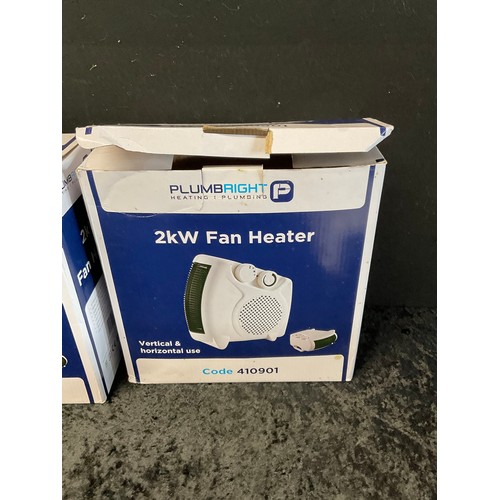 2 - 2 BOXED  PLUMRIGHT 2KW FAN HEATERS