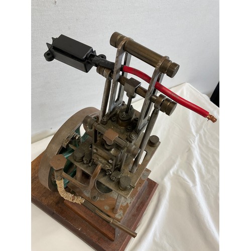 3 - VINTAGE STATIONARY PUMP  MOUNTED ON MAHOGANY BASE