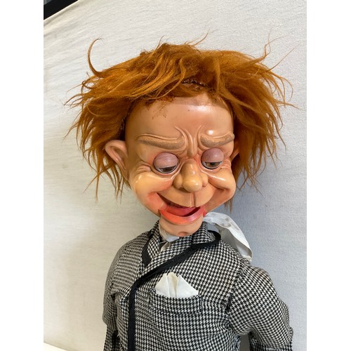 7 - VINTAGE VENTRILOQUIST DUMMY WITH MOVING MOUTH, EYES DONT MOVE,SLIGHT DAMAGE TO PLASTIC FEET AND SHOU... 