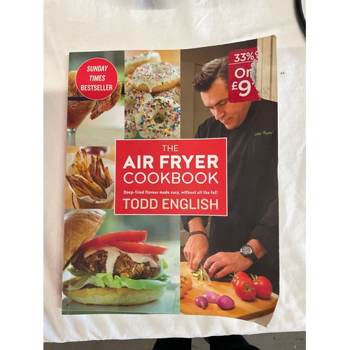 10 - TOWER AIR FRYER WITH AIRFRYER COOKBOOK