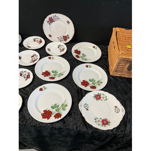 50 - BOX OF CHINA TO INCLUDE PLATES, CUPS AND A PICNIC BASKET OF CHINA TO INCLUDE REGENCY BONE CHINA SET