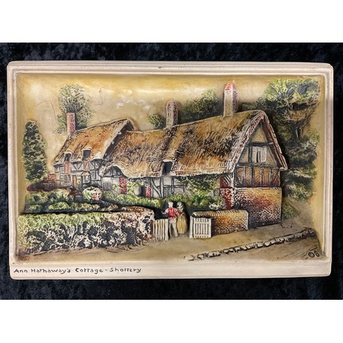 87 - PAIR OF IDOREX PLAQUES STAMPED TO BACK DEPICTING ANNE HATHAWAYS COTTAGE AND IRISH COTTAGE SLIGHT CHI... 