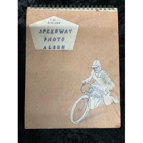 95 - SPEEDWAY PHOTO ALBUM WITH ORIGINAL TEAM PHOTOGRAPHS FROM 1950S MAINLY WEST HAM TEAM 1945 AND COLLECT... 