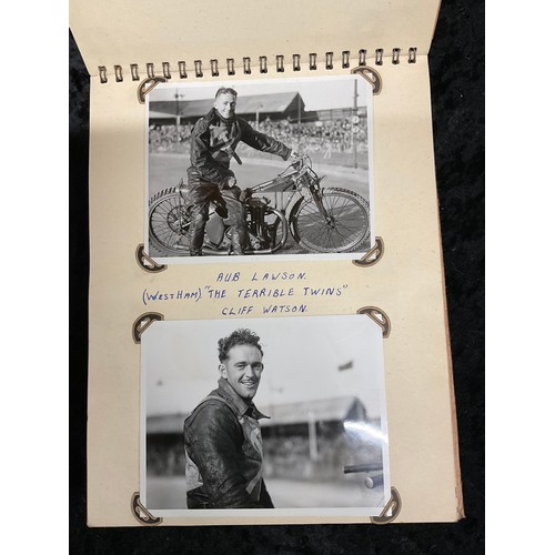 95 - SPEEDWAY PHOTO ALBUM WITH ORIGINAL TEAM PHOTOGRAPHS FROM 1950S MAINLY WEST HAM TEAM 1945 AND COLLECT... 