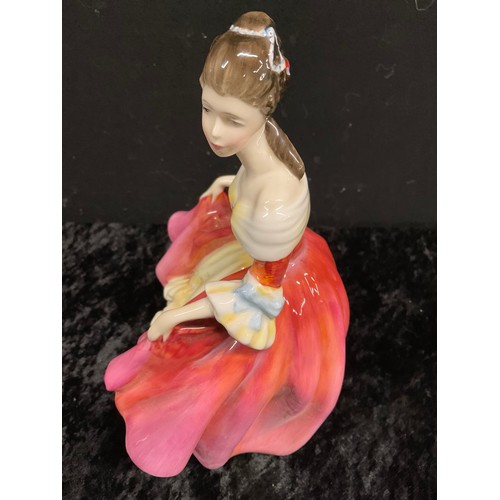 101 - FIVE ROYAL DOULTON FIGURINES TO INCLUDE ELAINE FAIR LADY DIANA ELIZABETH AND SOUTHERN BELLE