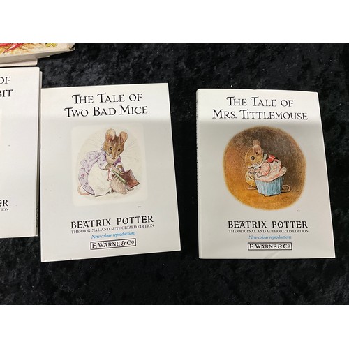 119 - COLLECTION OF BEATRIX POTTER CHILDRENS BOOKS WITH ORIGINAL SLEEVES IN ORIGINAL BOXES AND A PELHAM ST... 