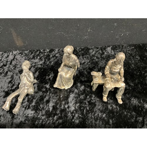 139 - QUANTITY OF ROYAL HAMPSHIRE ART FOUNDRY PLATED FIGURINES DEPICTING VARIOUS CRAFTS MUSICIANS ETC A/F