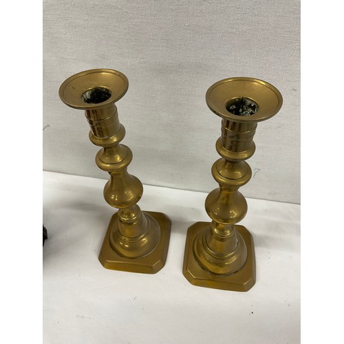 150 - TWO PAIRS OF BRASS CANDLESTICKS BRASS BELL BRASS DESK INKWELL WITH ORIGINAL GLASS BOWL IRON DOORBELL... 