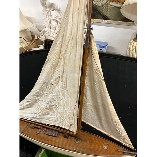 158 - ANTIQUE WOODEN POND YACHT WITH STAND ALL ORIGUNAL SAILS AND RIGGING L32