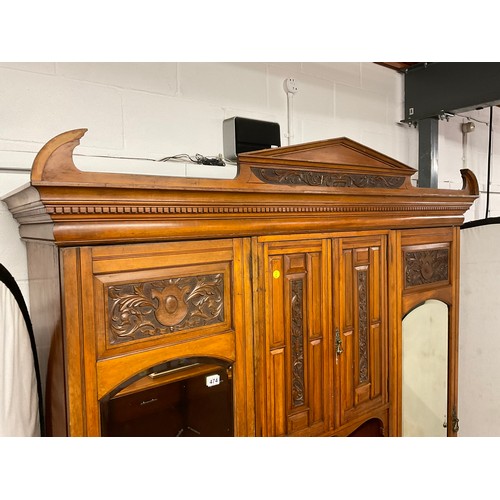 474 - EDWARDIAN SATIN WALNUT COMPACTUM WITH TWO MIRROR DOORS AND DRAWERS TO CENTER W72