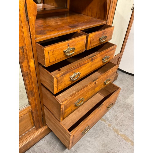 474 - EDWARDIAN SATIN WALNUT COMPACTUM WITH TWO MIRROR DOORS AND DRAWERS TO CENTER W72