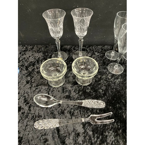 164 - TWO BOXES OF ASSORTED GLASSWARE  TO INCLUDE SHERRY GLASSES DESSERT DISHES WINE GLASSES GLASS JARS ET... 