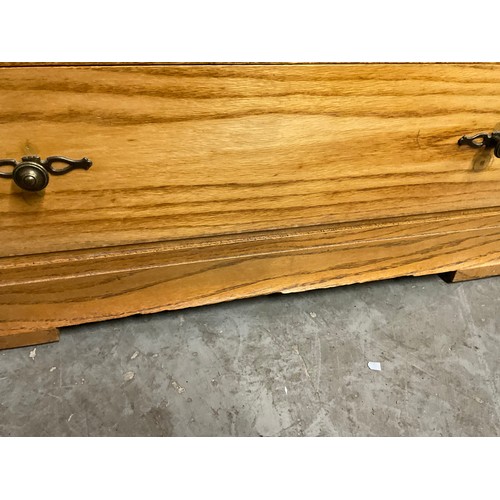 476 - 1950S STRIPPED OAK BEDROOM CHEST OF THREE DRAWERS WITH BRASS HANDLES W34