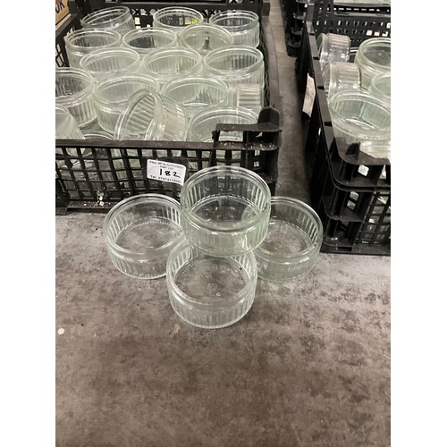 182 - LARGE QUANTITY OF GLASS RAMEKINS