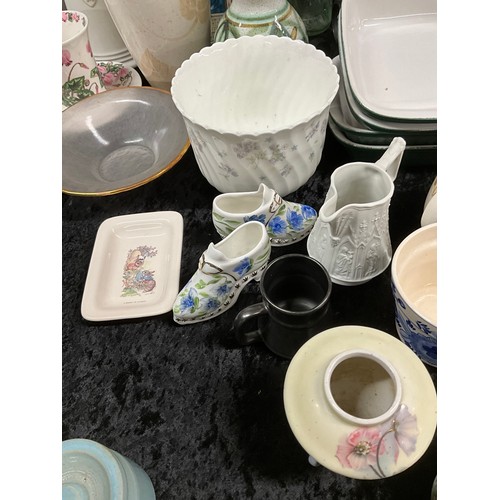 190 - THREE BOXES OF ASSORTED CERAMICS TO INCLUDE CUPS JUGS DISHES VASES ETC