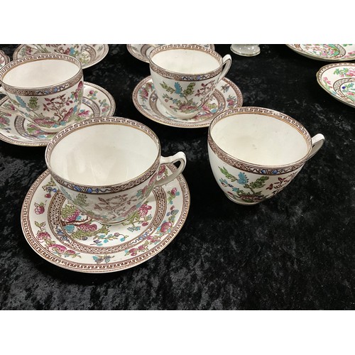 196 - QUANTITY OF INDIAN TREECHINA TO INCLUDE  TEA SET WITH PLATES CREAM JUG SAUCERS TEA CUPS ETC