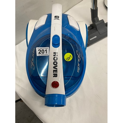 201 - HOOVER SPRINT EVO VACUUM CLEANER WITH ATTATCHMENTS SULTAR WEIGHING SCALES AND KIK-STEP