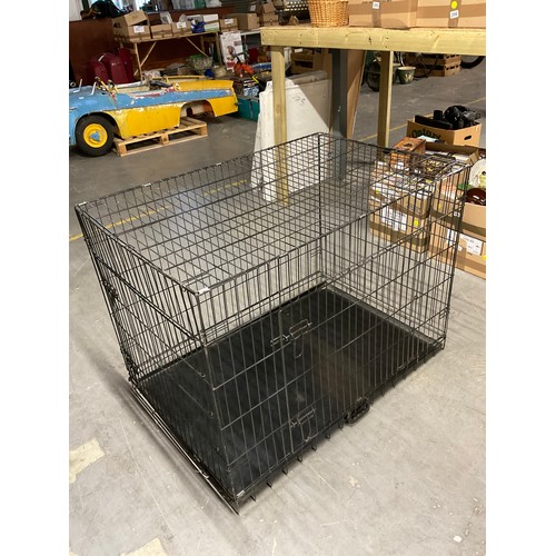 213 - EXTRA LARGE PORTABLE DOG CAGE WITH PLASTIC IN TRAY 42