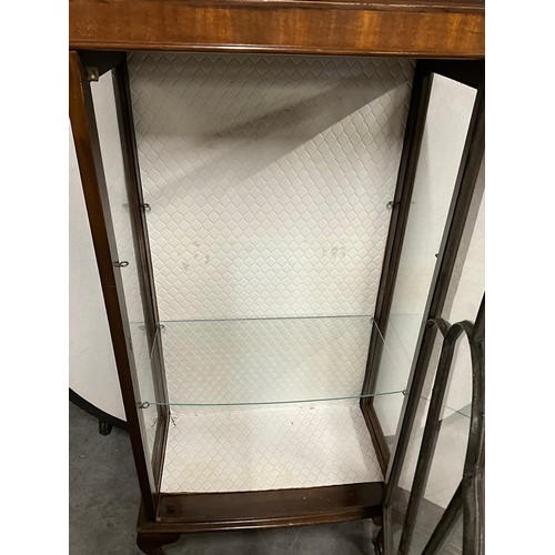 482 - 1930S ART DECO MAHOGANY  CABINET WITH GLASS SHELVES AND BALL AND CLAW FEET W22