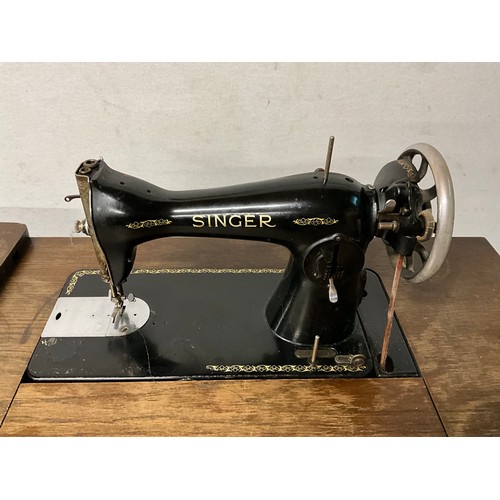 484 - VINTAGE SINGER SEWING MACHINE TABLE W34