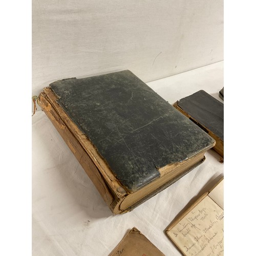 252 - SIX HARDBACK BOOKS, TWO  LEATHERBOUND BOOK OF COMMON PRAIRS LEATHERBOUND ST ANDREW VICTORIAN PHOTO A... 