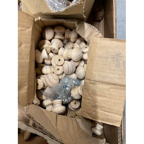 255 - TWO BOXES OF WOODEN DRAW AND DOOR KNOBS