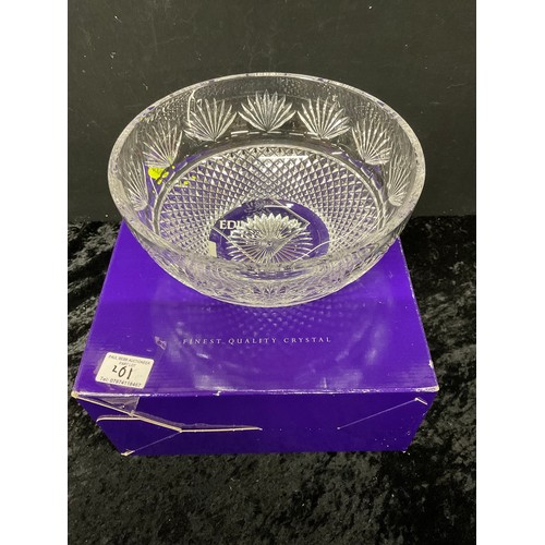 261 - TWO GLASS CRYSTAL BOWLS BOXED EDINBURGH CRYSTAL AND BOXED STUART CRYSTAL