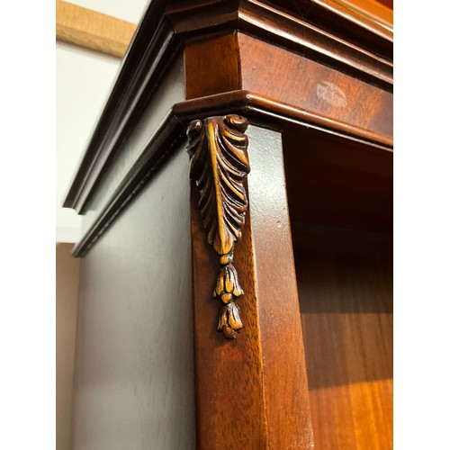 494 - MODERN FREE STANDING MAHOGANY BOOK CASE W36