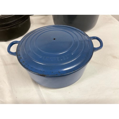 290 - CAST IRON GREY LIDDED CASSEROLE DISH BLUE LE CREUSET CAST IRON LIDDED CASSEROLE DISH A/F BLACK CAST ... 