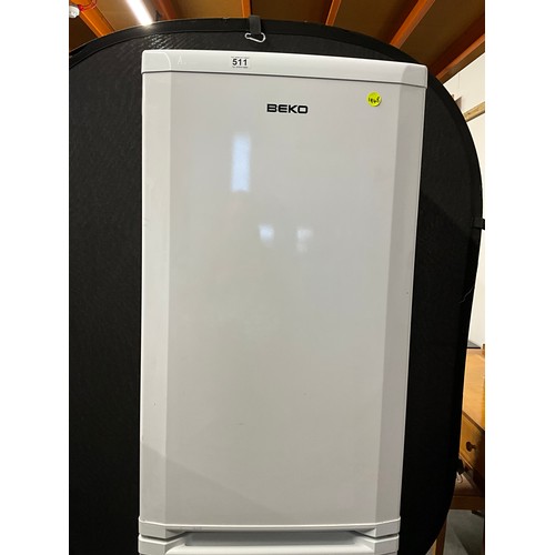 511 - BEKO A PLUS CLASS FRIDGE FREEZER  A/F   W21