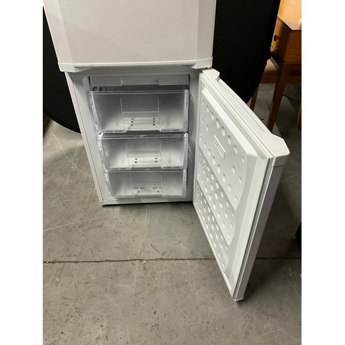 511 - BEKO A PLUS CLASS FRIDGE FREEZER  A/F   W21