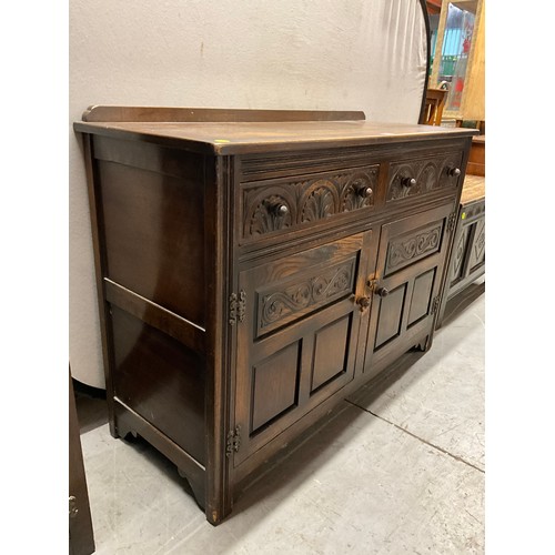 519 - VINTAGE OAK PRIORY STYLE SIDEBOARD WITH 2 DRAWERS OVER 2 DOORS WITH CARVED DECORATION H36