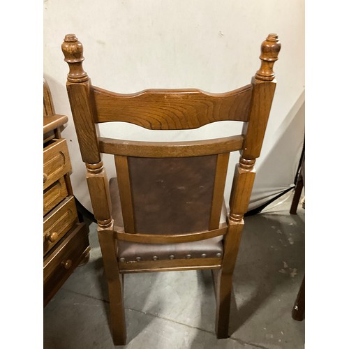 530 - MODERN OAK ROLL TOP DESK WITH CUPBOARDS TO BASE AND MATCHING CHAIR W55