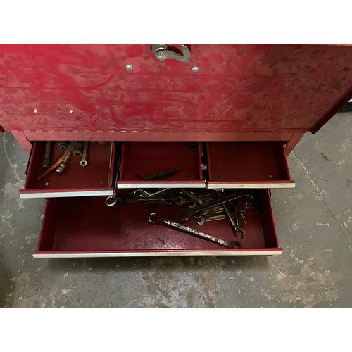 332 - VINTAGE METAL AMERICAN PRO TOOL CABINET AND CONTENTS