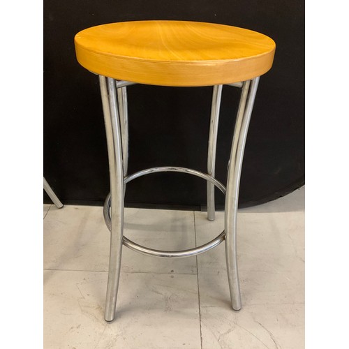 412 - PAIR OF WOOD AND CHROME BAR STOOLS