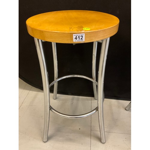 412 - PAIR OF WOOD AND CHROME BAR STOOLS