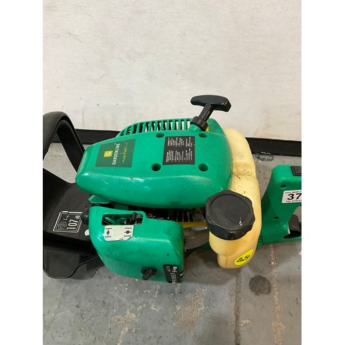 372 - GARDEN PETROL HEDGE TRIMMER