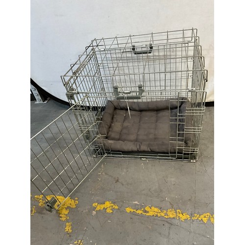 379 - FOLD UP TRAVEL PET CAGE H19