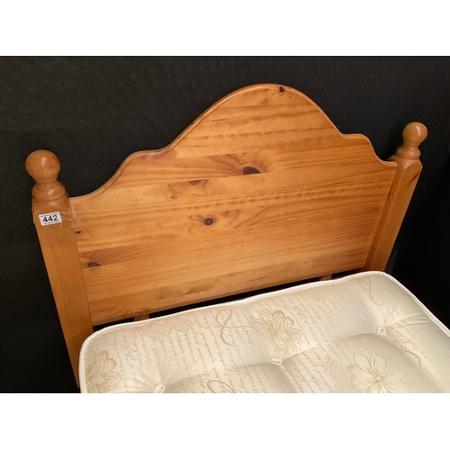 442 - SINGLE DIVAN BED WITH PINE HEADBOARD AND MATRESS