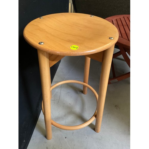 448 - ROUND WICKER TABLE/STOOL,WICKER DRAW UNIT,WOODEN BAR STOOL,SMALL WINE TABLE AND SMALL GARDEN TABLE