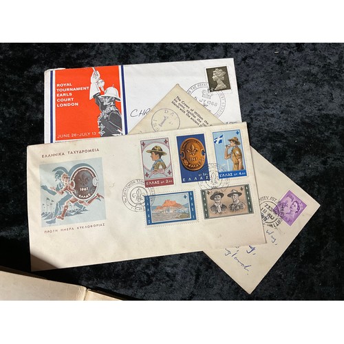 102 - COLLECTION OF STAMPS AND POSTCARDS TO INCLUDE 3 SCHOOLBOY ALBUMS AND QUANTITY OF LOOSE.