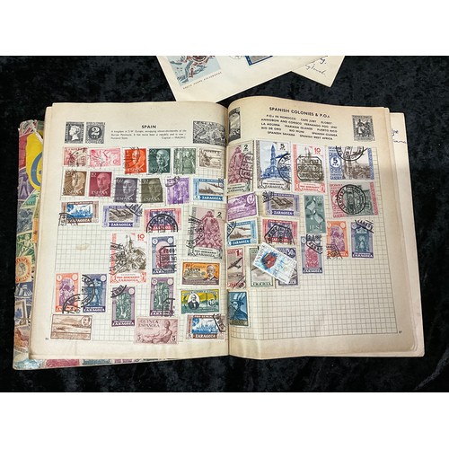 102 - COLLECTION OF STAMPS AND POSTCARDS TO INCLUDE 3 SCHOOLBOY ALBUMS AND QUANTITY OF LOOSE.