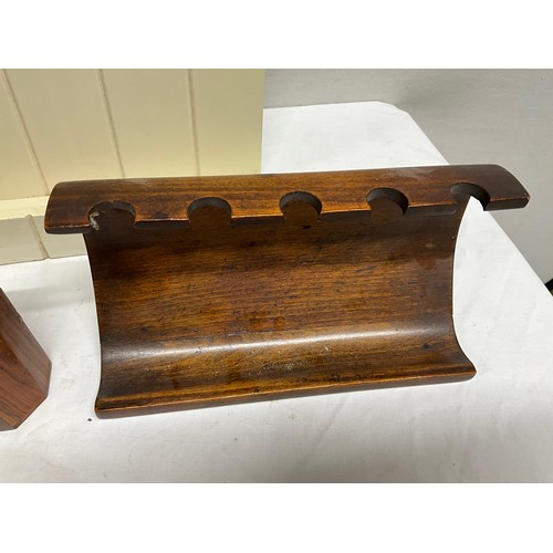 136 - COLLECTION OF TREEN DESK STANDS ALONG WITH PHOTOGRAPH FRAMES